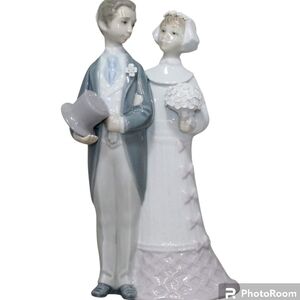 Lladro Porcelain Figurine from Spain WEDDING #4808 Mint Retired